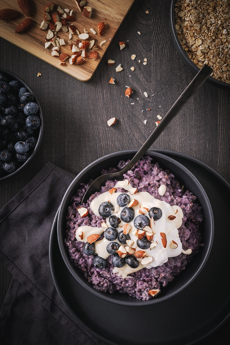 Foodfoto Porridge mit Heidelbeeren