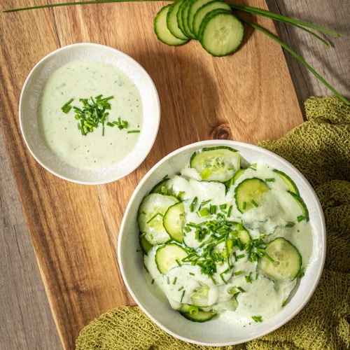 Einfacher Gurkensalat