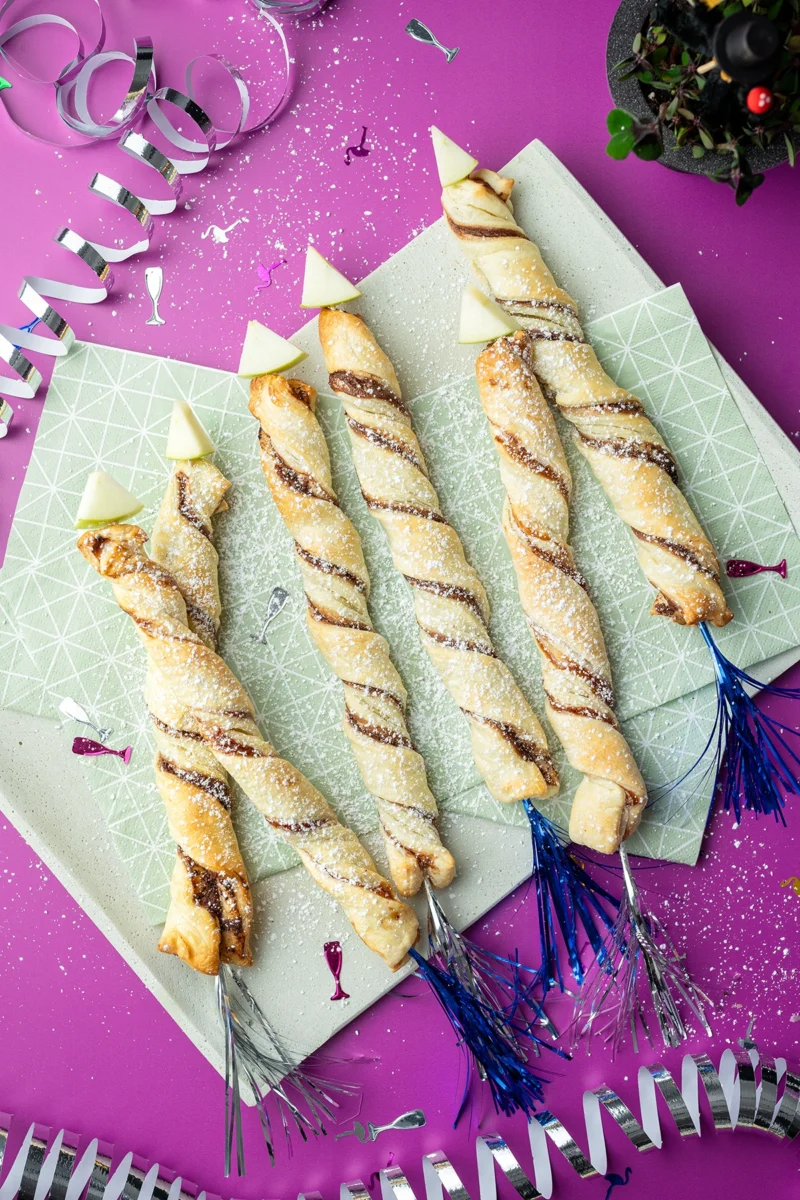 vegan_rezept_einfache_Blätterteig_Raketen_Silvester_Titel Silvester Snack Blätterteig Raketen