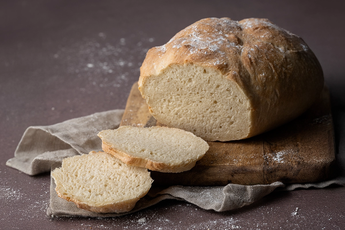 Dinkelbrot aus dem Airfyer aufgeschnitten