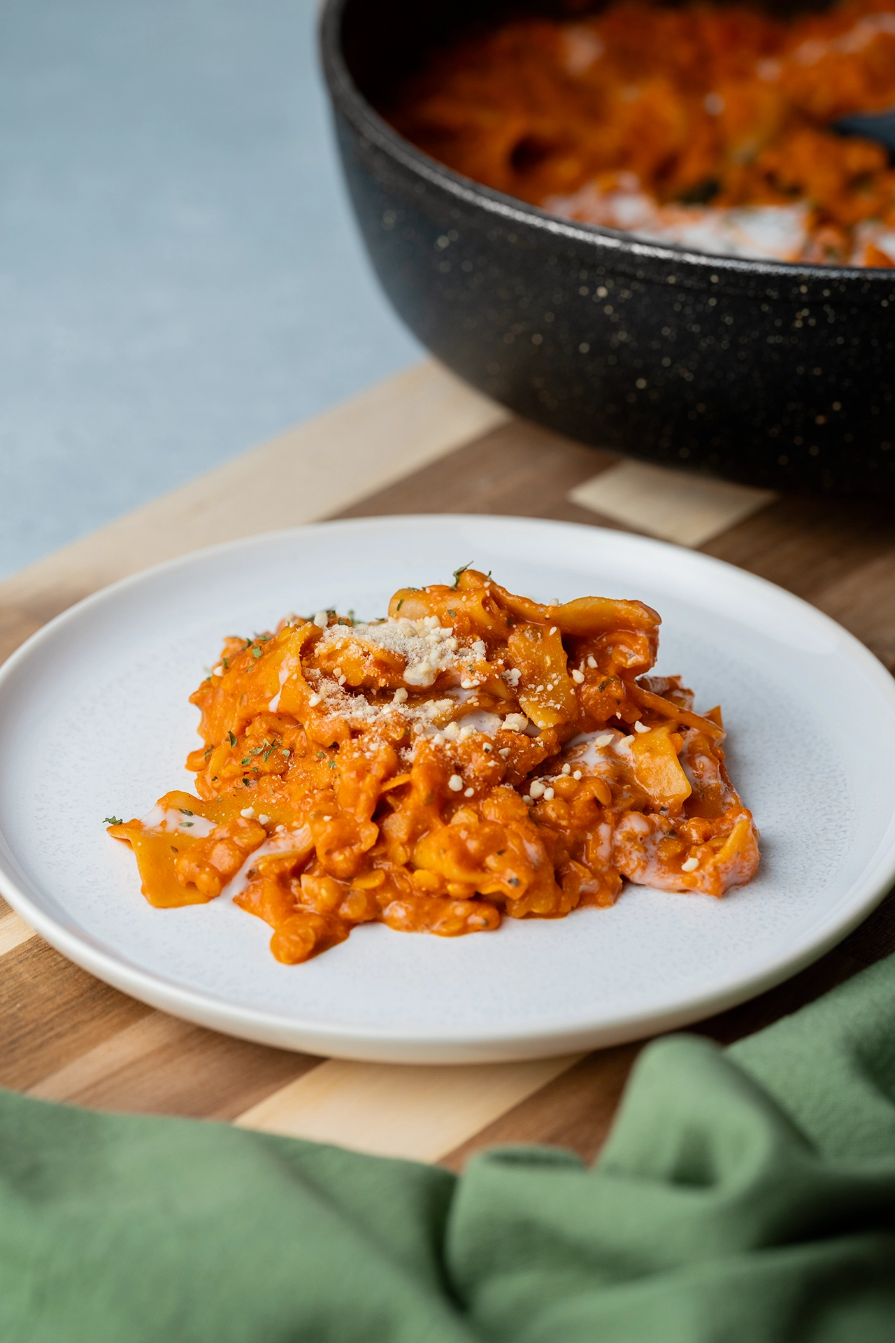 Einfache vegane Pfannen-Lasagne 3 One-Pot vegane Lasagne mit Linsen