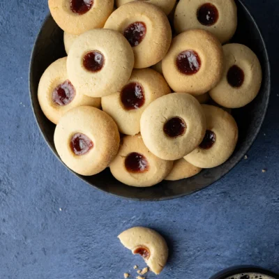 Vegane Engelsaugen in schwarzer Schale